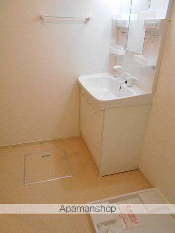 セリーヌ Bの内装写真