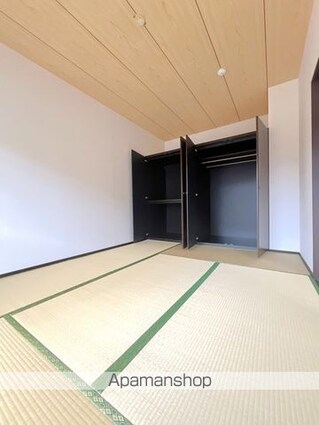 イーストパレス[3LDK/61.2m2]の収納