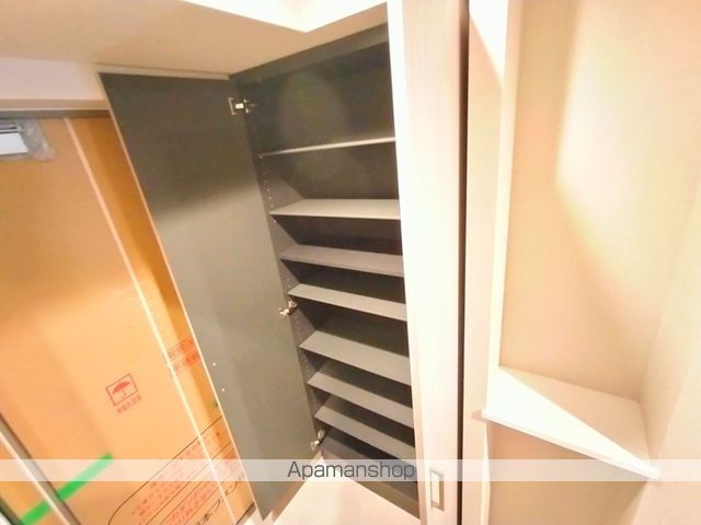スプランディッド福島WESTの内装写真