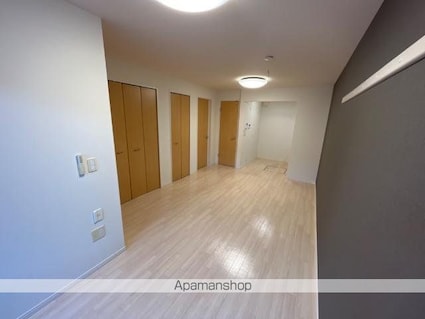 Ｌａーｒｅｃｏｌｔｅ（ラ・レコルト）[1K/32.97m2]の内装1