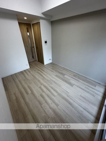 プレサンス塚本ミッドネクストの内装写真