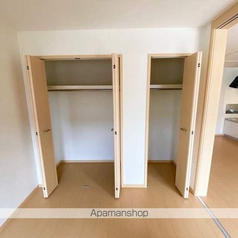 ファミリータイズIIIの内装写真