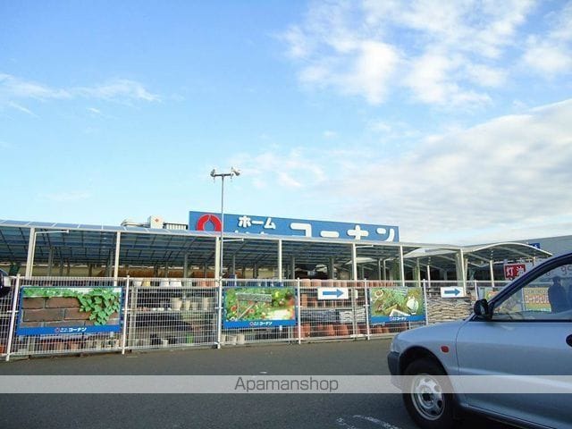 ヴィラ・ファミールAの周辺写真