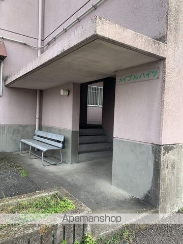 メイプルハイツの玄関写真