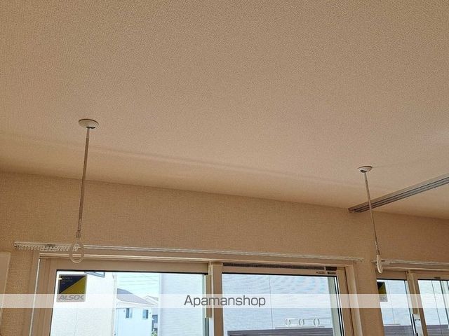 ボンヌ ジュルネの内装写真