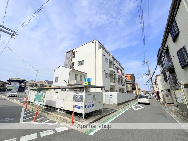 大栄マンションの外観写真