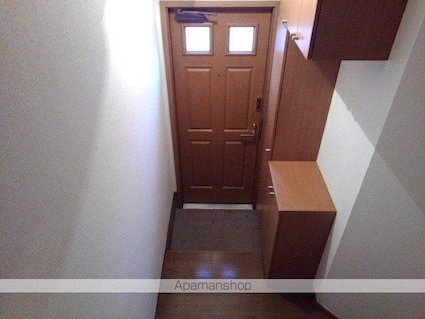 カルムメゾン姫子Ａ[3LDK/65.57m2]の玄関