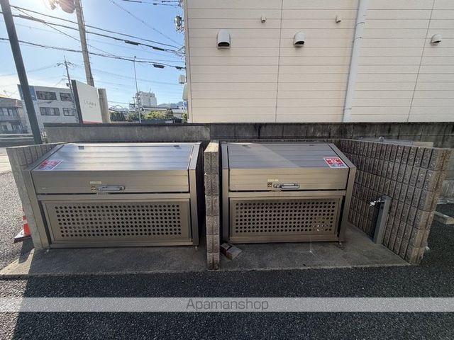 ONLY ONE小花IIの内装写真