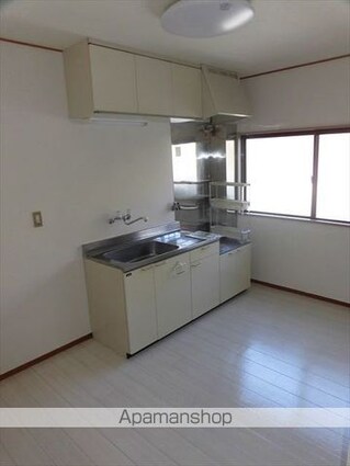 和歌山県和歌山市湊２丁目[2DK/39.25m2]のキッチン