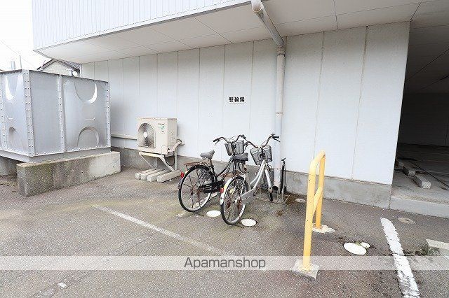 NB豊田の外観写真
