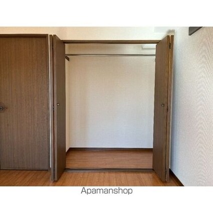 しるく・いち[3DK/57.2m2]の収納1