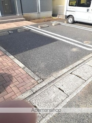 エトワールⅡ[2LDK/65.64m2]の駐車場