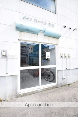ハイツガーベラの玄関写真