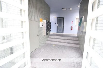 プライメリー岡島[3LDK/60.75m2]の共用部1