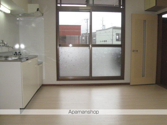 ジェーハイツ白石中央2の内装写真