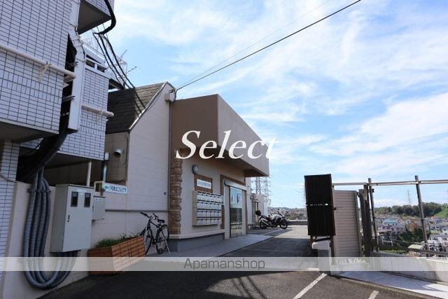 グリーンピア富岡II号棟の外観写真