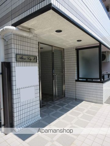アセンズシティ2の玄関写真