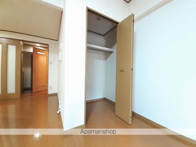 セレスタイト黒崎の内装写真