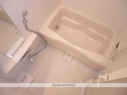 東京都荒川区荒川２丁目[2LDK/60m2]のバス