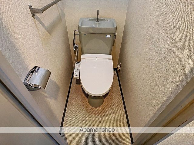 FONTE六枚の内装写真