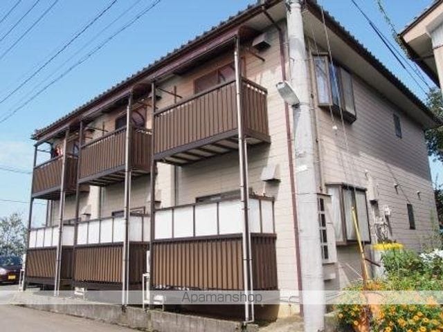 シャンポールサカイの外観写真