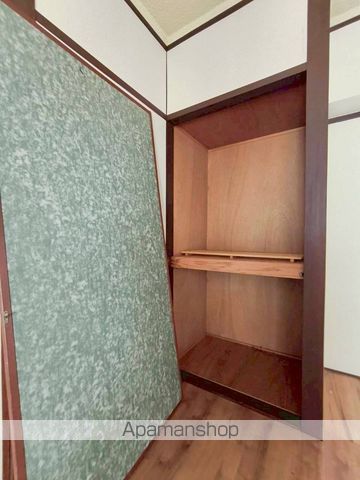 ダイニマンション江平の内装写真
