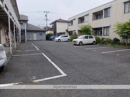 グランデュール松原[2DK/40.38m2]の駐車場1