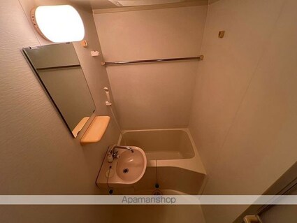 レオパレスエスペランサ中和泉[1K/19.87m2]のバス