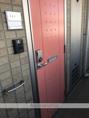 グランビア神田の玄関写真