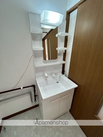 ヴァンクレールAの内装写真