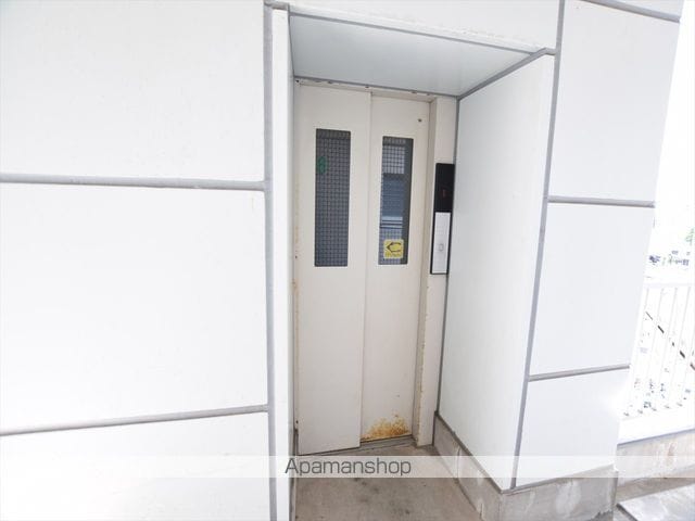 丸正鹿沼台マンションの内装写真
