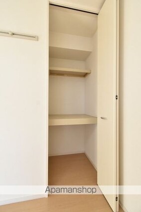 ファーストスクエア　Ｃ[1LDK/45.42m2]の収納2