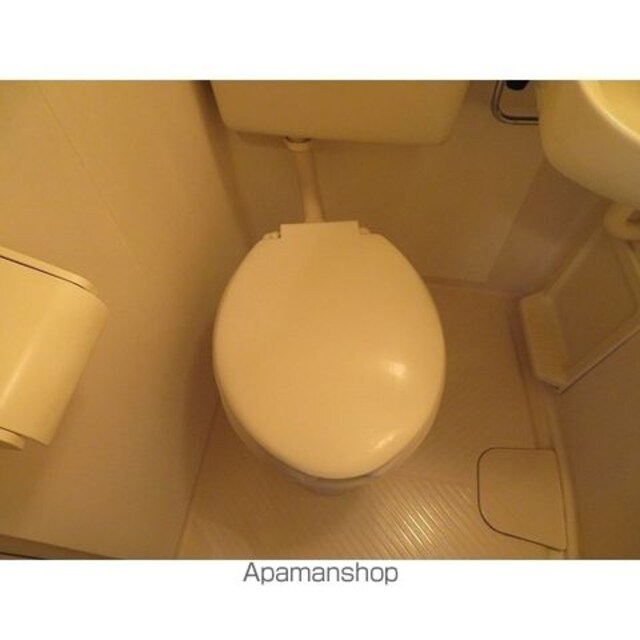 東京都杉並区和田３丁目[1R/16.2m2]のトイレ