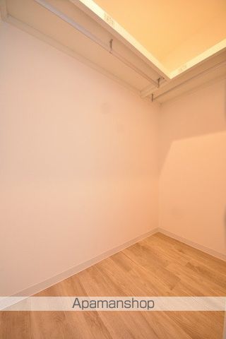 レジデンス北18条の内装写真