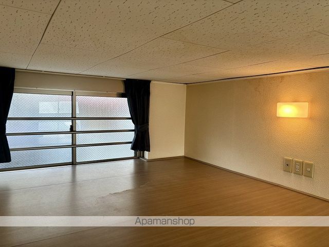 レオパレスシェソワの内装写真