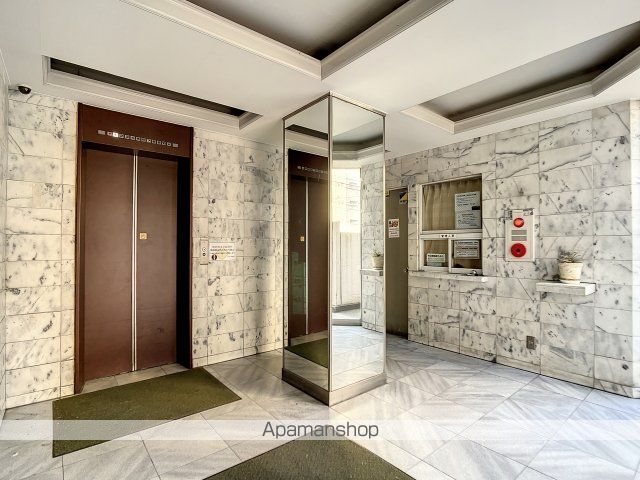トップ押上の玄関写真