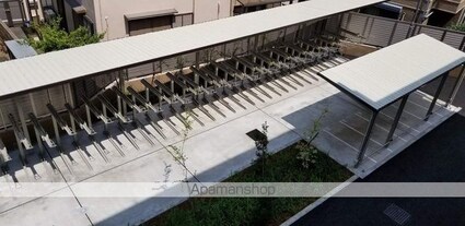 クレヴィスタ練馬桜台Ⅱ[1K/25.52m2]の駐車場