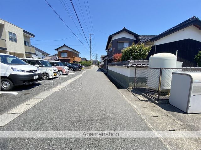 メゾンペルネの周辺写真