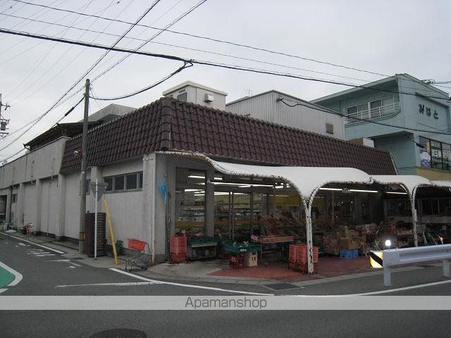 フォーリーブスの周辺写真