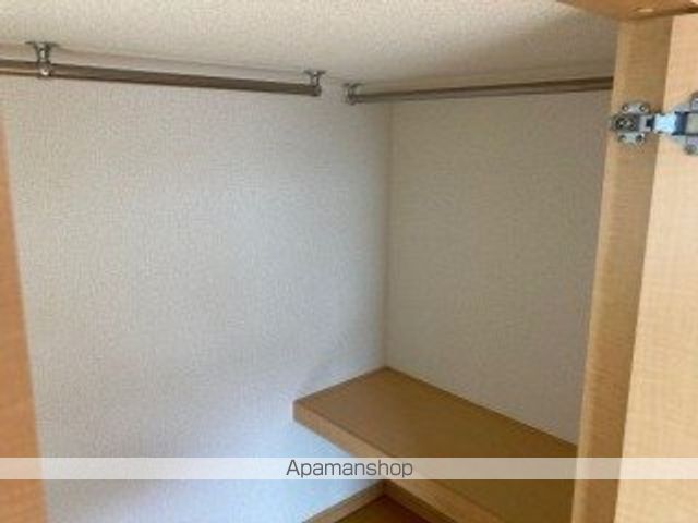 レオネクスト越井坂の内装写真