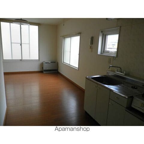 アルカディア新川 IIの内装写真