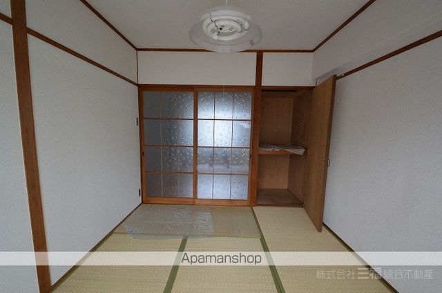 中央グランドハイツの内装写真