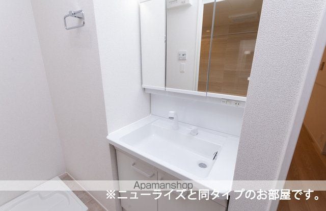東北本線 白岡駅 徒歩23分 2階建 新築の内装写真