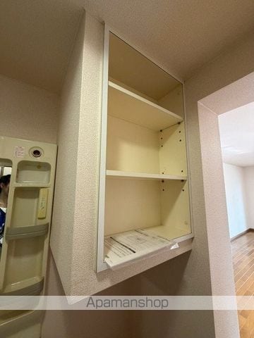 ロイヤルハイム木の宮の内装写真