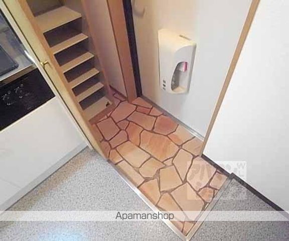 ラトゥール綾小路の内装写真