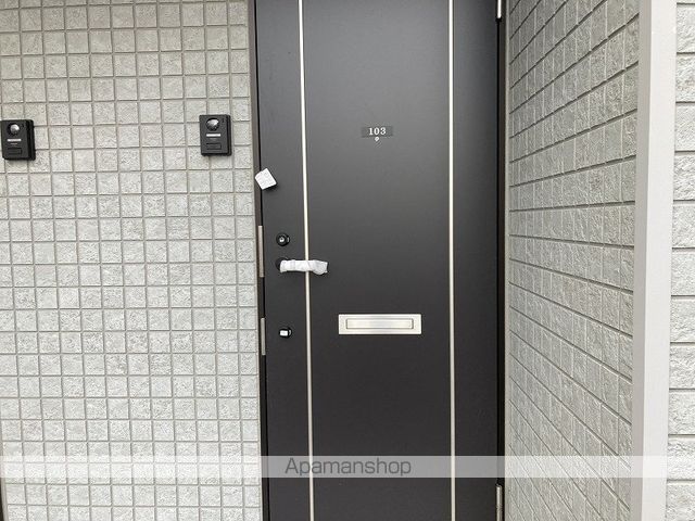 MAISON DE RICHの玄関写真