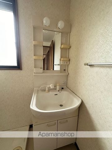 松木賃貸住宅の内装写真