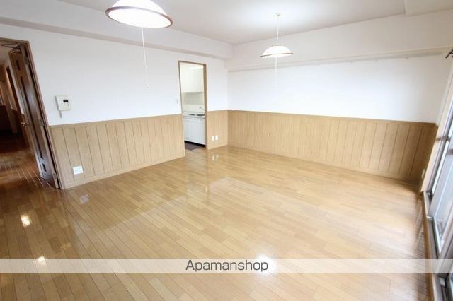 香川県高松市浜ノ町[4LDK/92.8m2]の内装3