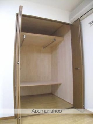インペリアル持田[1K/33.6m2]の収納