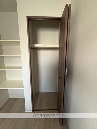 ライオンズ浦添城間グランテラス[3LDK/62.34m2]の収納3